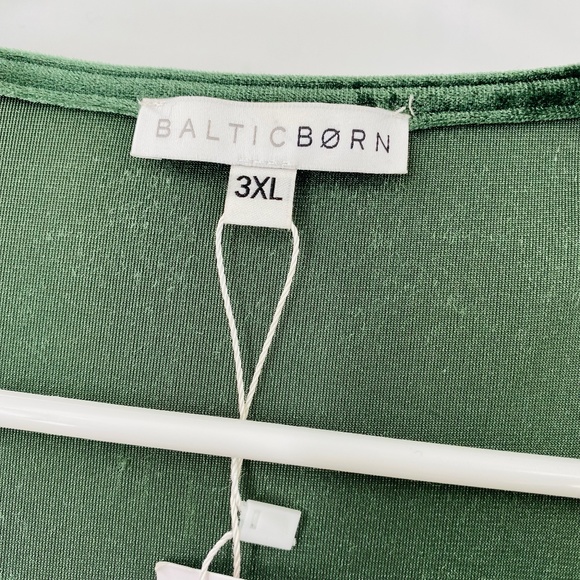 Baltic Born Meghan Velvet Wrap Maxi Dress Deep Green Size 3XL - Picture 5 of 10